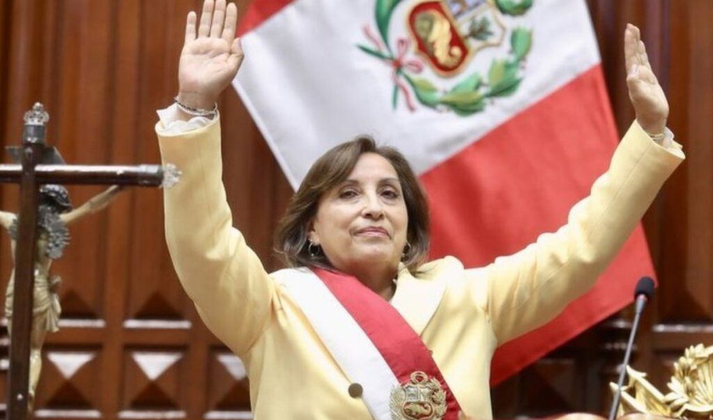 Peru: Congresul a votat demiterea președintei. Cifrele criminalității au crescut în timpul mandatului său