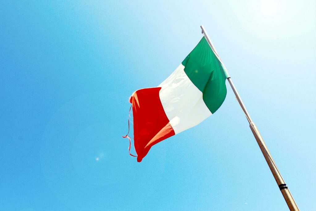 O companie din Italia furnizează Rusiei materie primă pentru rachete Iskander-M