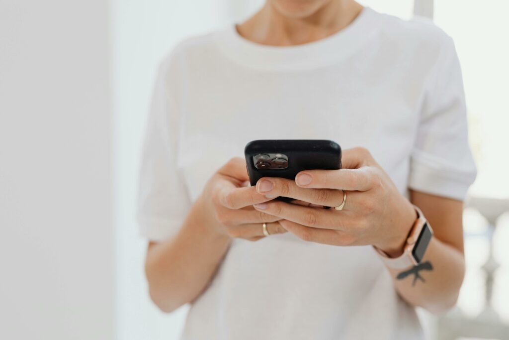 Metoda de fraudă care se răspândește tot mai mult în România și cum să ne ferim de ea