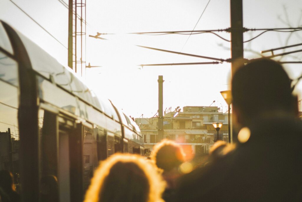 Sindicatele din Grecia perturbă transporturile pentru o zi: Trenurile, mijloacele de transport public, dar și cursele maritime, afectate