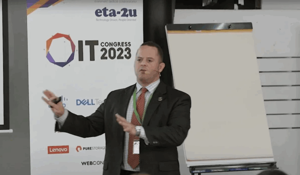 Roniel Aledo, „spionul” Anei Birchall, are legături cu firmele care furnizau tabletele folosite de STS pentru numărarea voturilor la alegeri