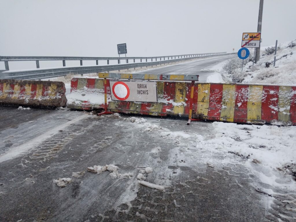 Atenție șoferi! CNAIR închide Transfăgărăşanul şi Transalpina pentru perioada de iarnă