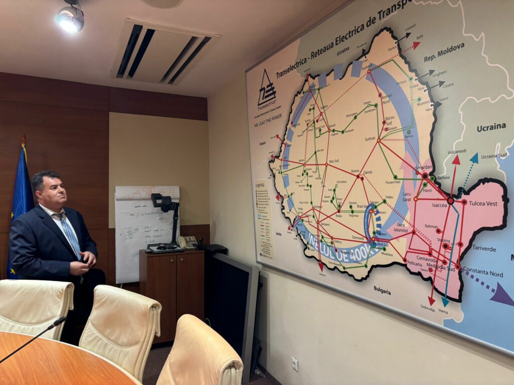 Sistemul energetic este mai puternic și consumul, mai mic decât înainte de ´90, dar acum avem mai multe probleme. Ce s-a întâmplat în 35 de ani și previziuni de la vârful Dispecerului Național