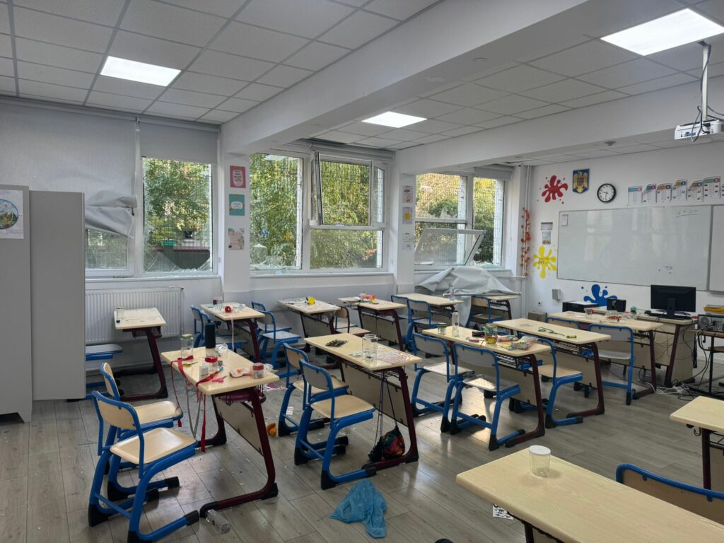 Liceul Bolintineanu nu prezintă risc de colaps în urma exploziei din Sectorul 5
