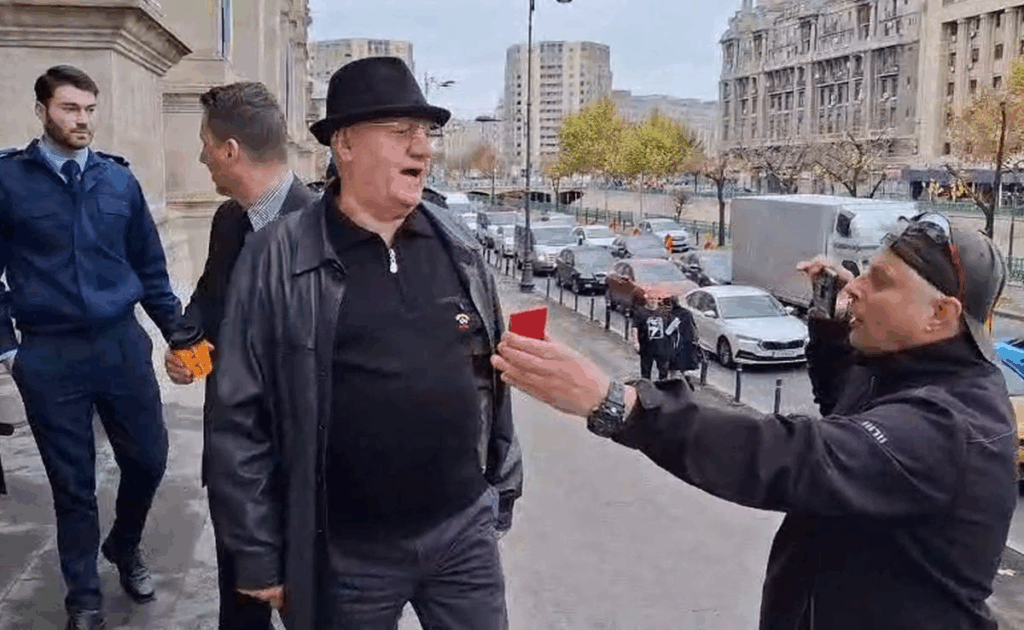 Mitică Dragomir a cerut ordin de protecție împotriva protestatarului Marian Ceaușescu