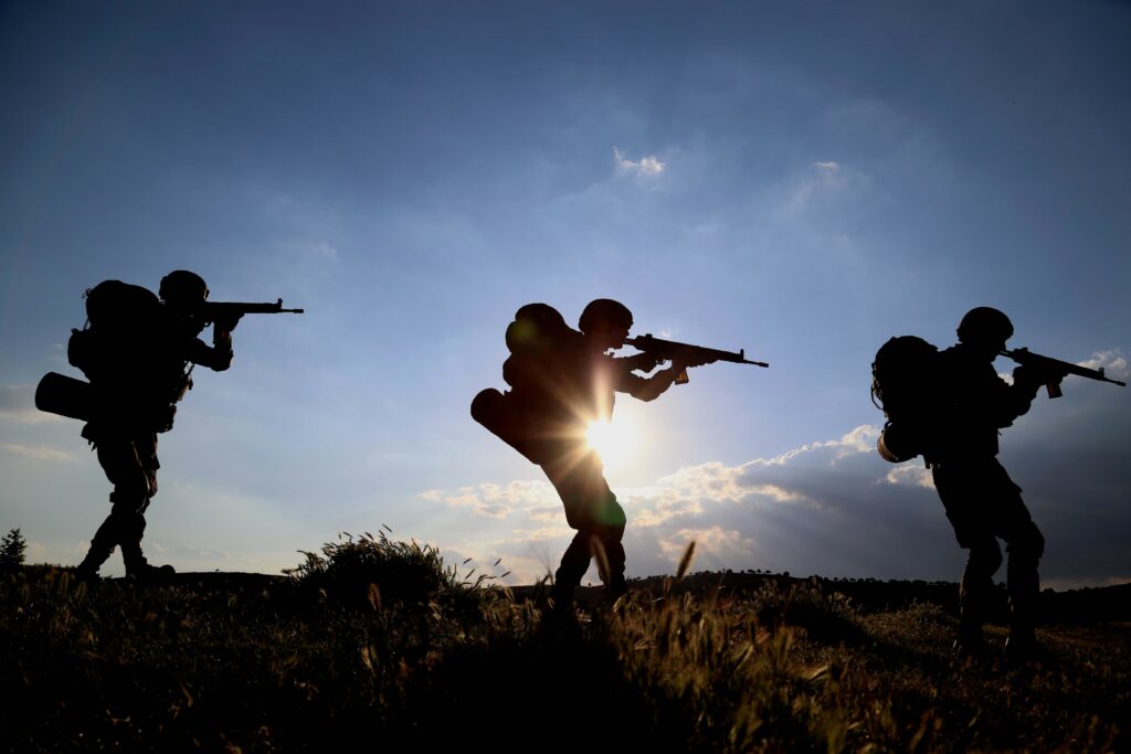 Mai mulți mercenari sud-africani solicită guvernului lor să-i evacueze din Donbas