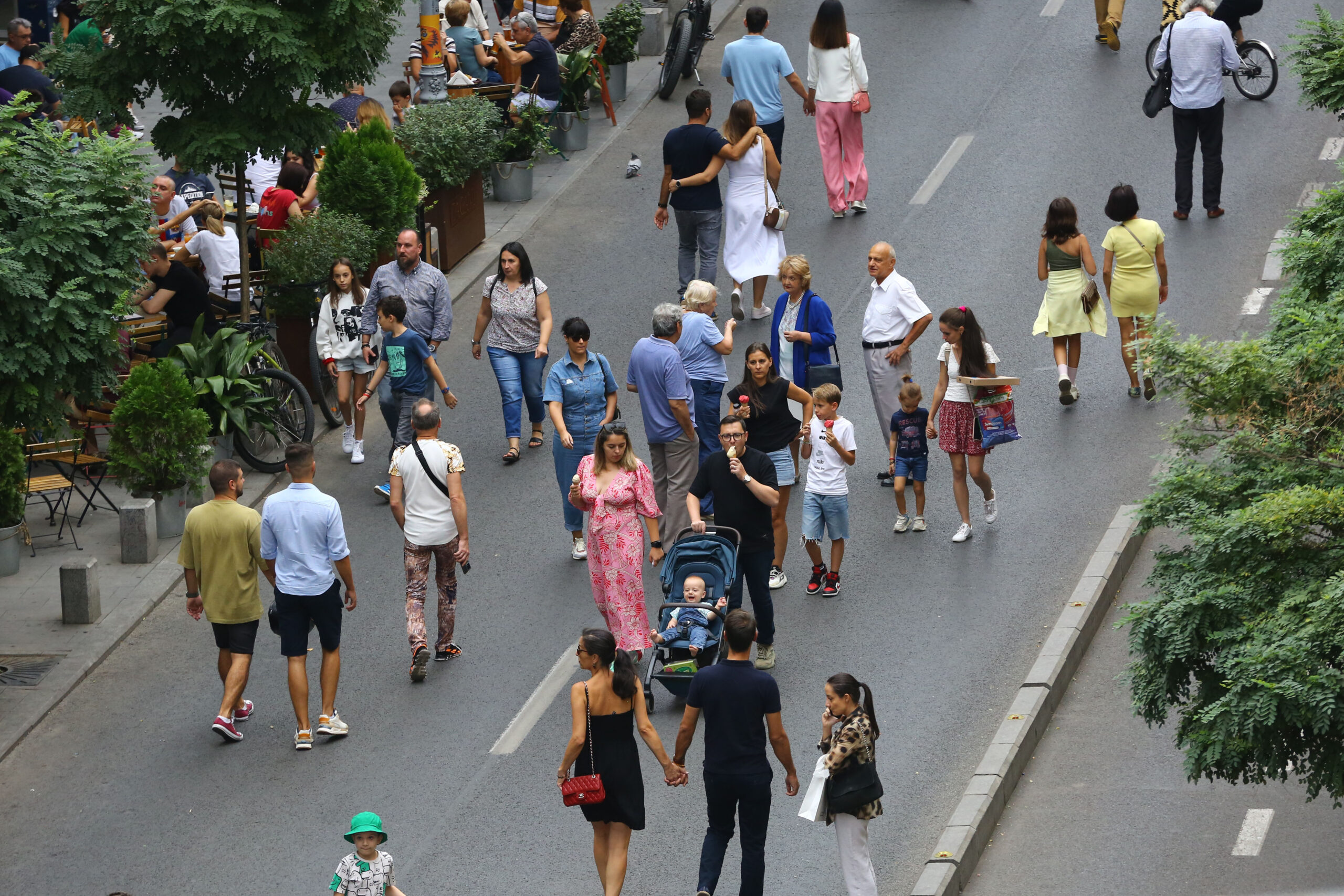 Cum a ajuns Bucure&#537;ti-Ilfov regiunea cu cea mai mic&#259; pondere a s&#259;r&#259;ciei din &icirc;ntreaga Uniune European&#259;