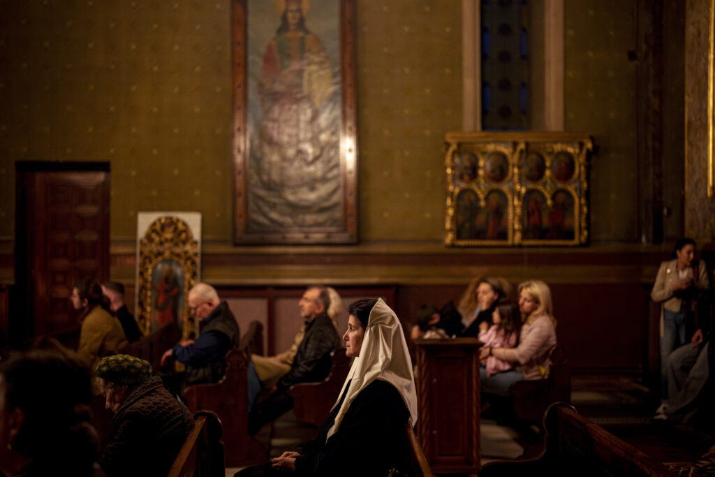 Postul Crăciunului a început pentru credincioșii ortococși. Zilele cu dezlegare la pește din următoarea perioadă