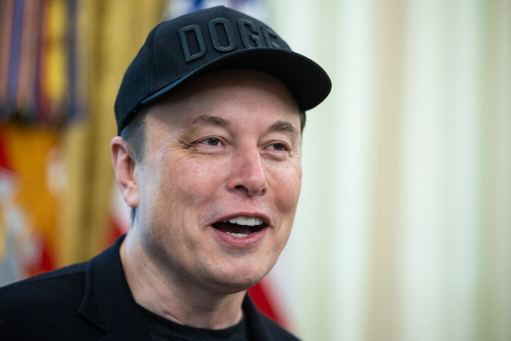 Elon Musk revine la Casa Albă pentru prima dată după conflictul cu Donald Trump
