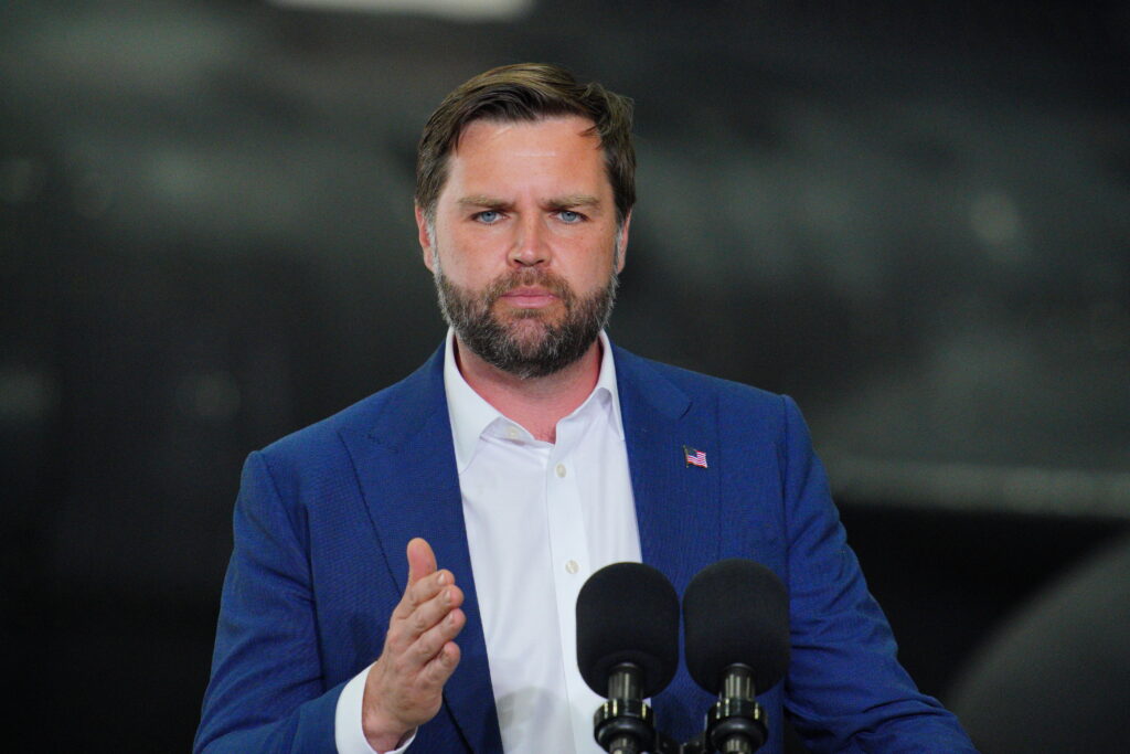 SUA îndeamnă aliații NATO să înceteze achiziționarea de energie din Rusia