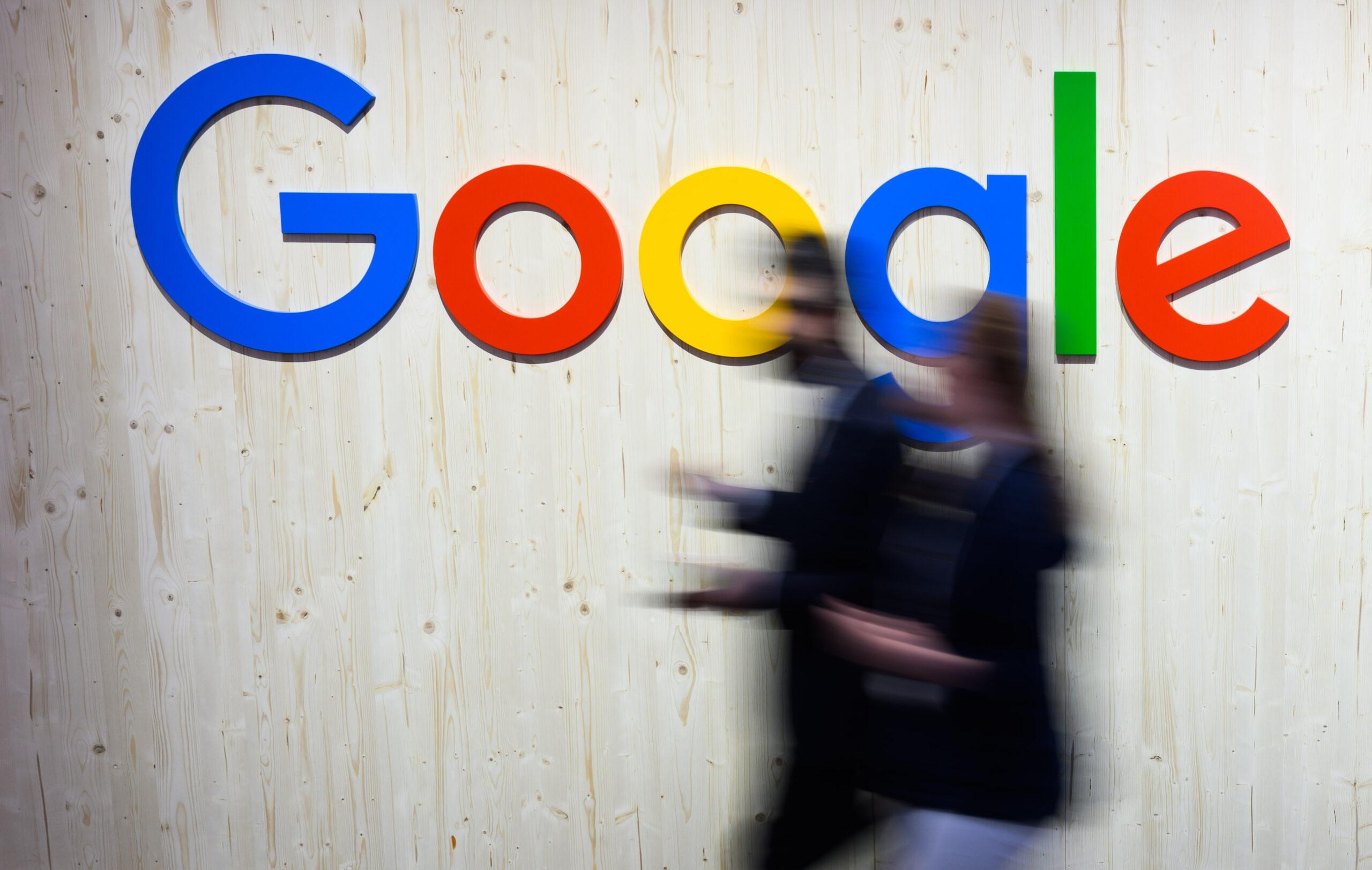 Poza pentru articolul Principalele rețele de televiziune din Chile acuză Google de practici anticoncurențiale