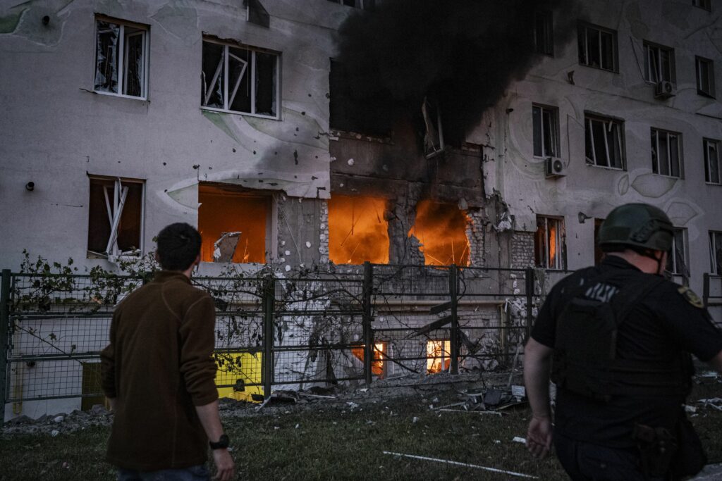 Atac cu rachete rusești în regiunea Harkov. Trei morți și mai mulți răniți