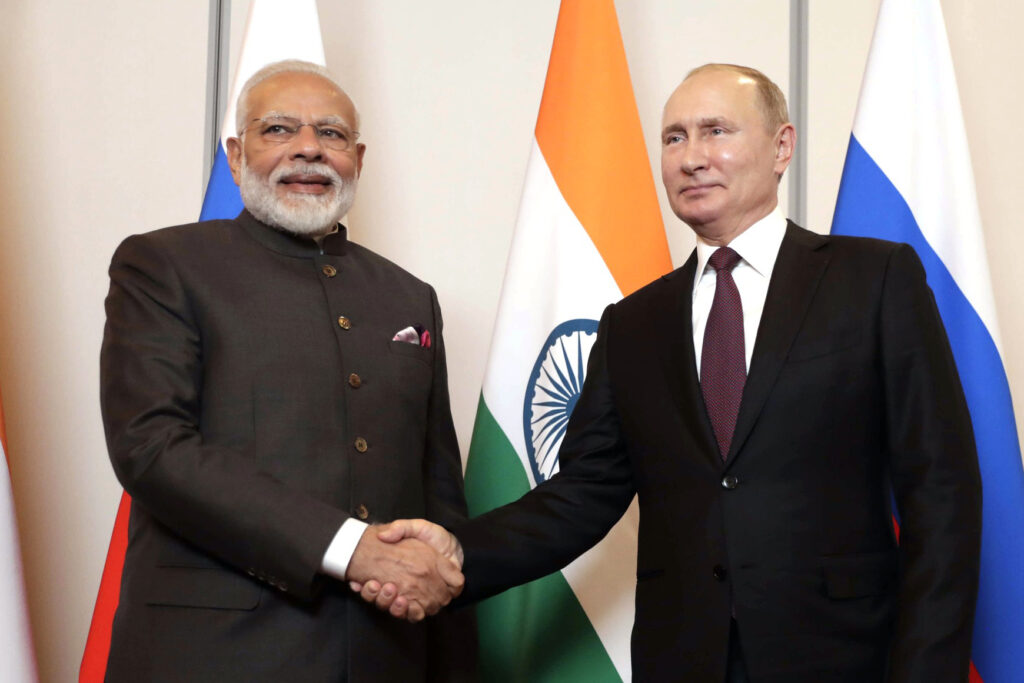 Putin vizitează India în timp ce eforturile de pace în Ucraina stagnează, iar presiunea SUA se intensifică