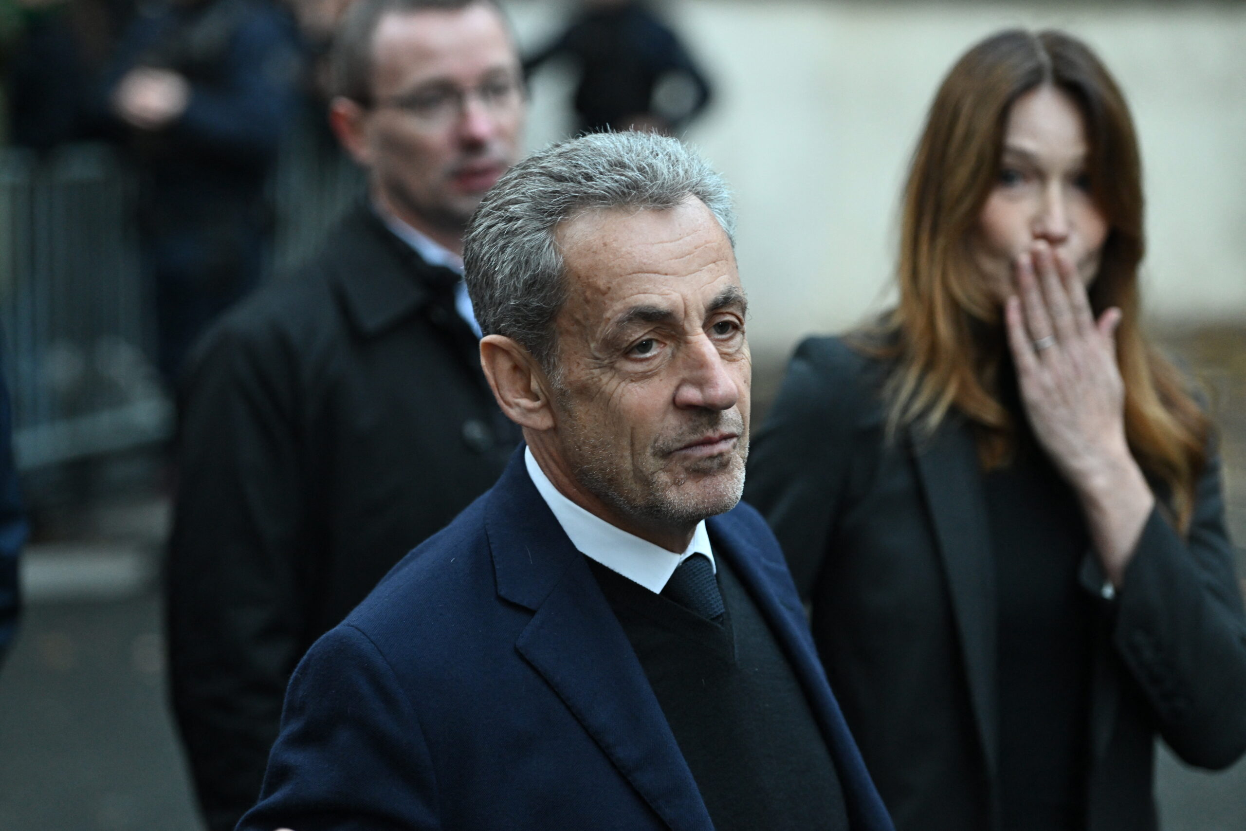 Nicolas Sarkozy eliberat din închisoare după trei săptămâni