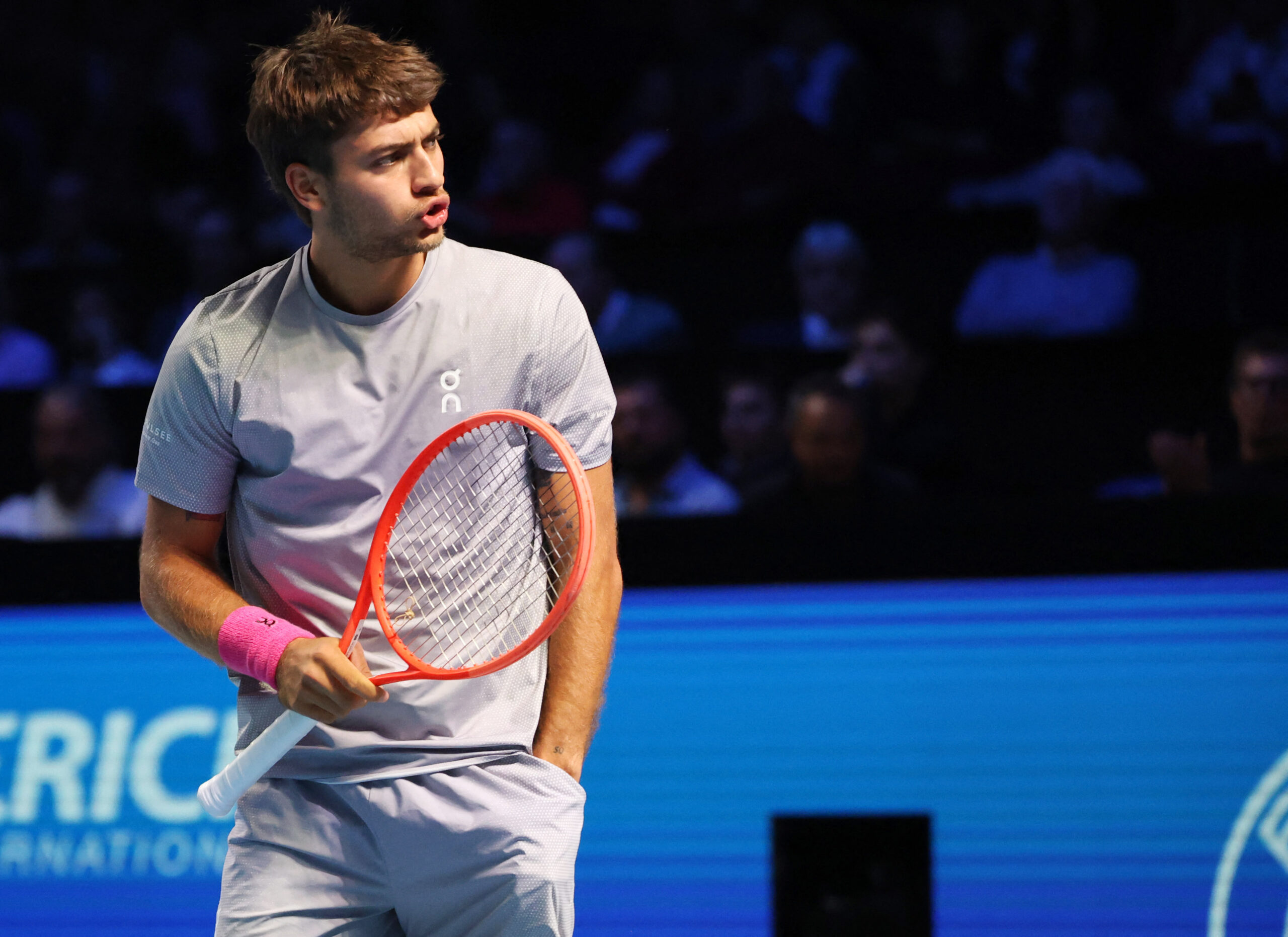 Italia ajunge în finala Cupei Davis după victoria epică a lui Cobolli: își rupe tricoul ca Djokovic