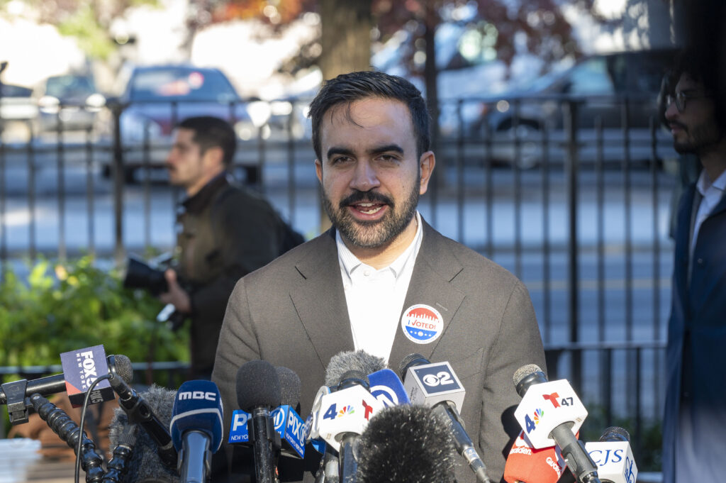 Noul primar al New York-ului, Zohran Mamdani, acuzat de un ministru israelian că susține organizația Hamas