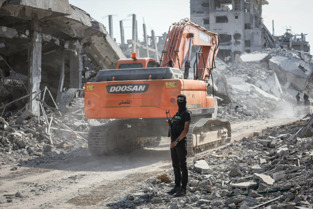 Hamas solicită permisiunea de a-și evacua luptătorii din tunelurile din Gaza