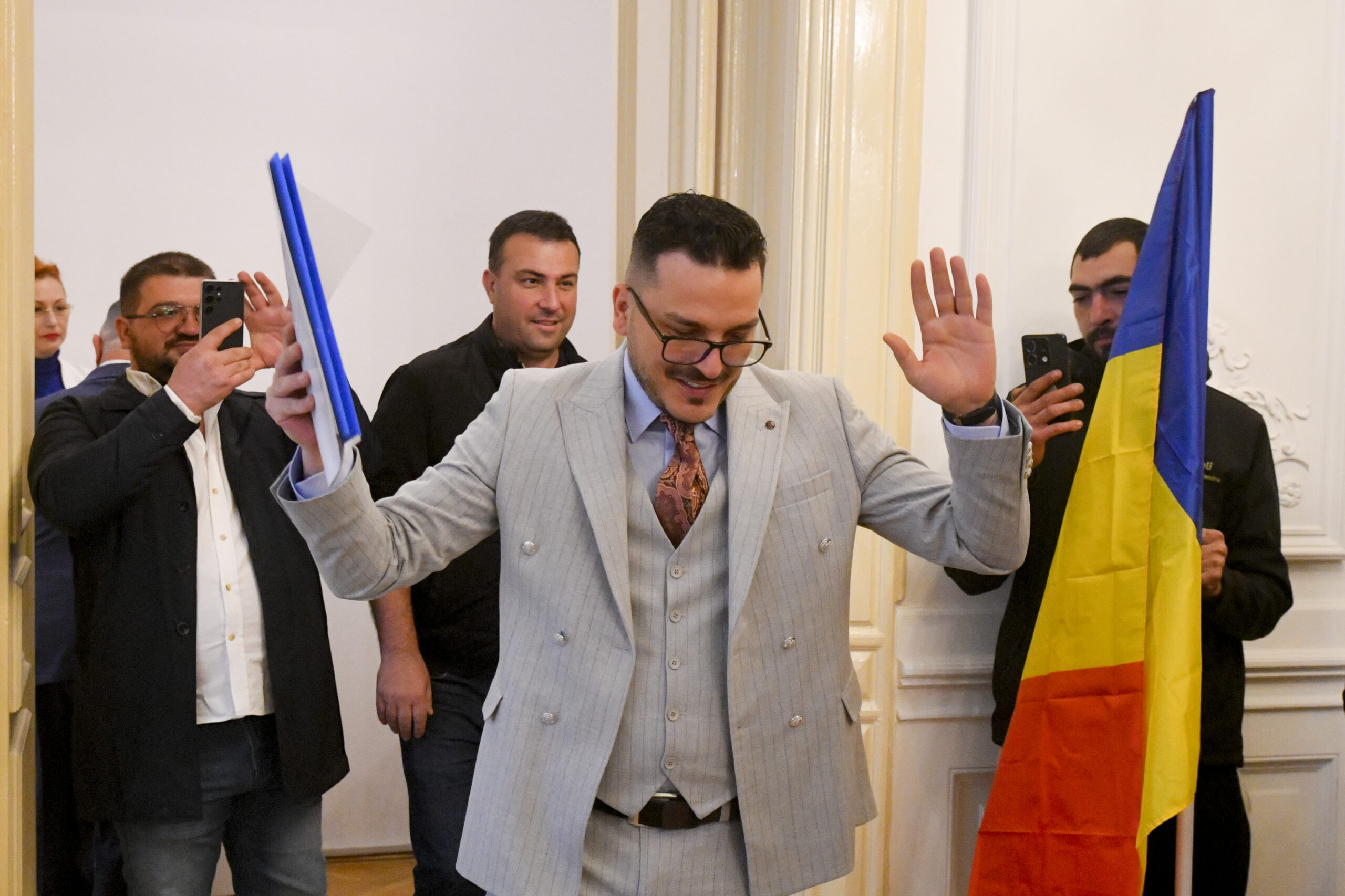 Scandal în coaliție: cererea lui Ştirbu pentru Drulă