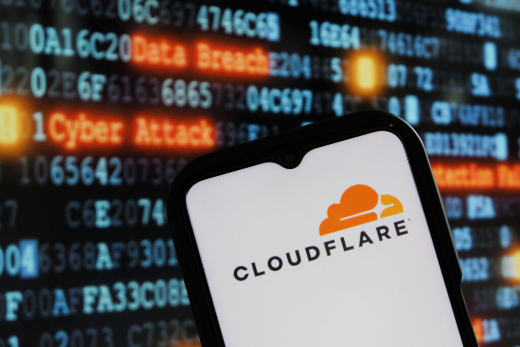 Cloudflare: Evoluția companiei și cum a putut o eroare să oprească Internetul