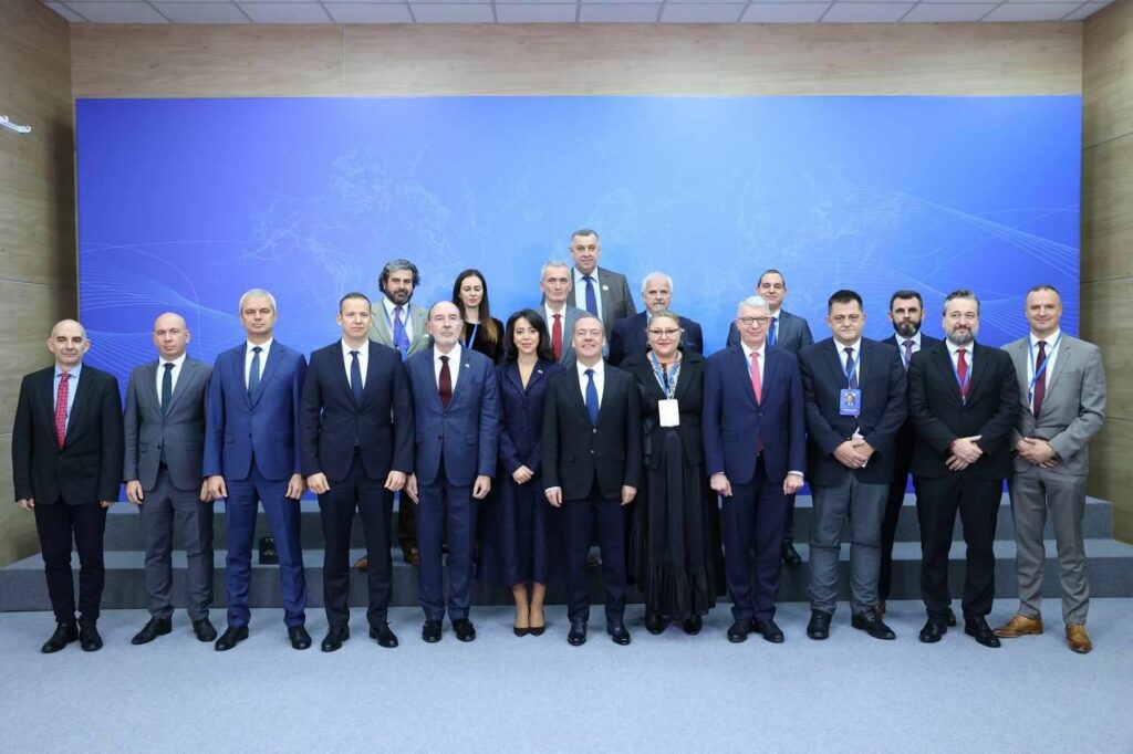 Diana Șoșoacă, întâlnire cu Medvedev la Sochi