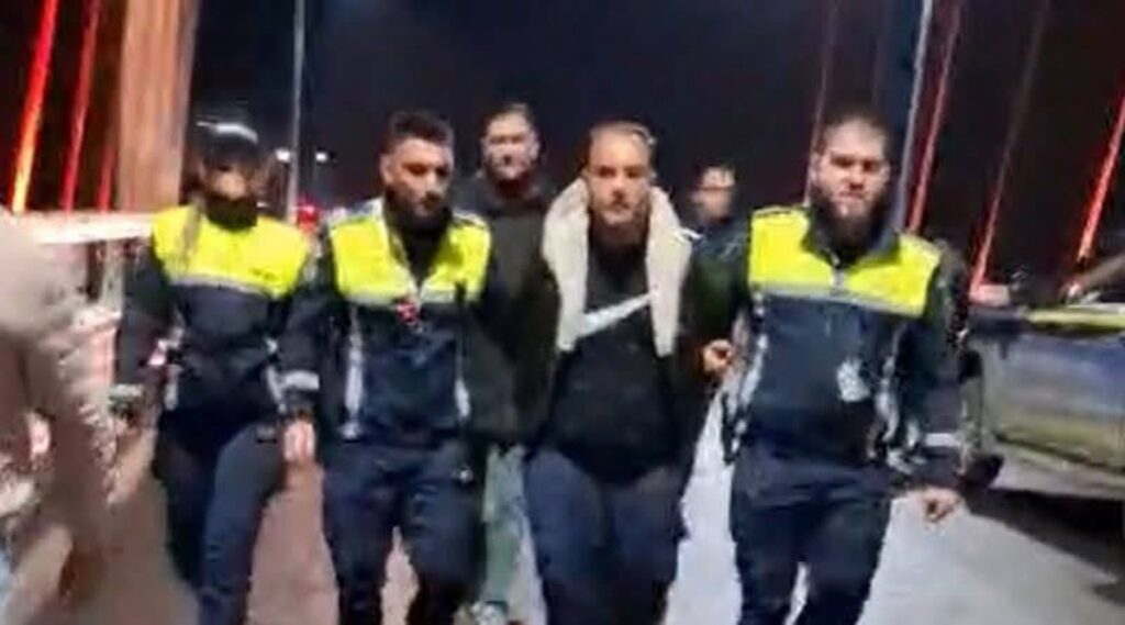 Un detaliu macabru l-a dat de gol pe ucigașul taximetristului din Mioveni: ce purta când a fost prins