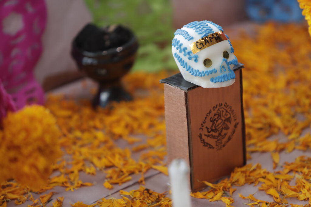 Craniile din zahăr, simbol dulce al Zilei Morților din Mexic