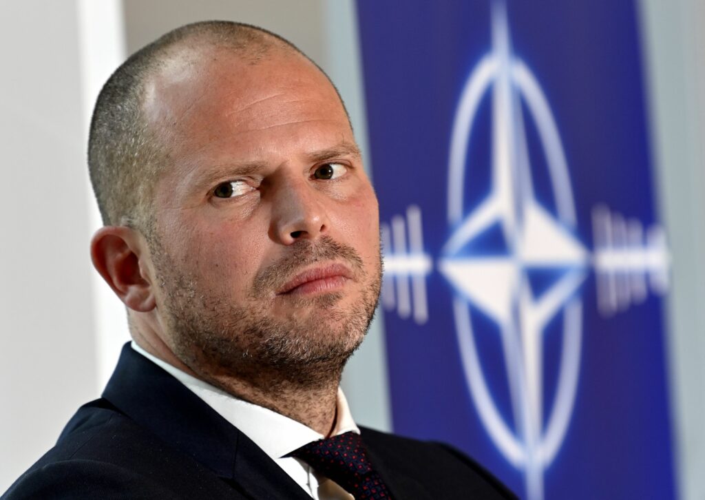 Belgia afirmă că drone suspecte „vin să spioneze” avioanele de luptă și depozitele de muniție.