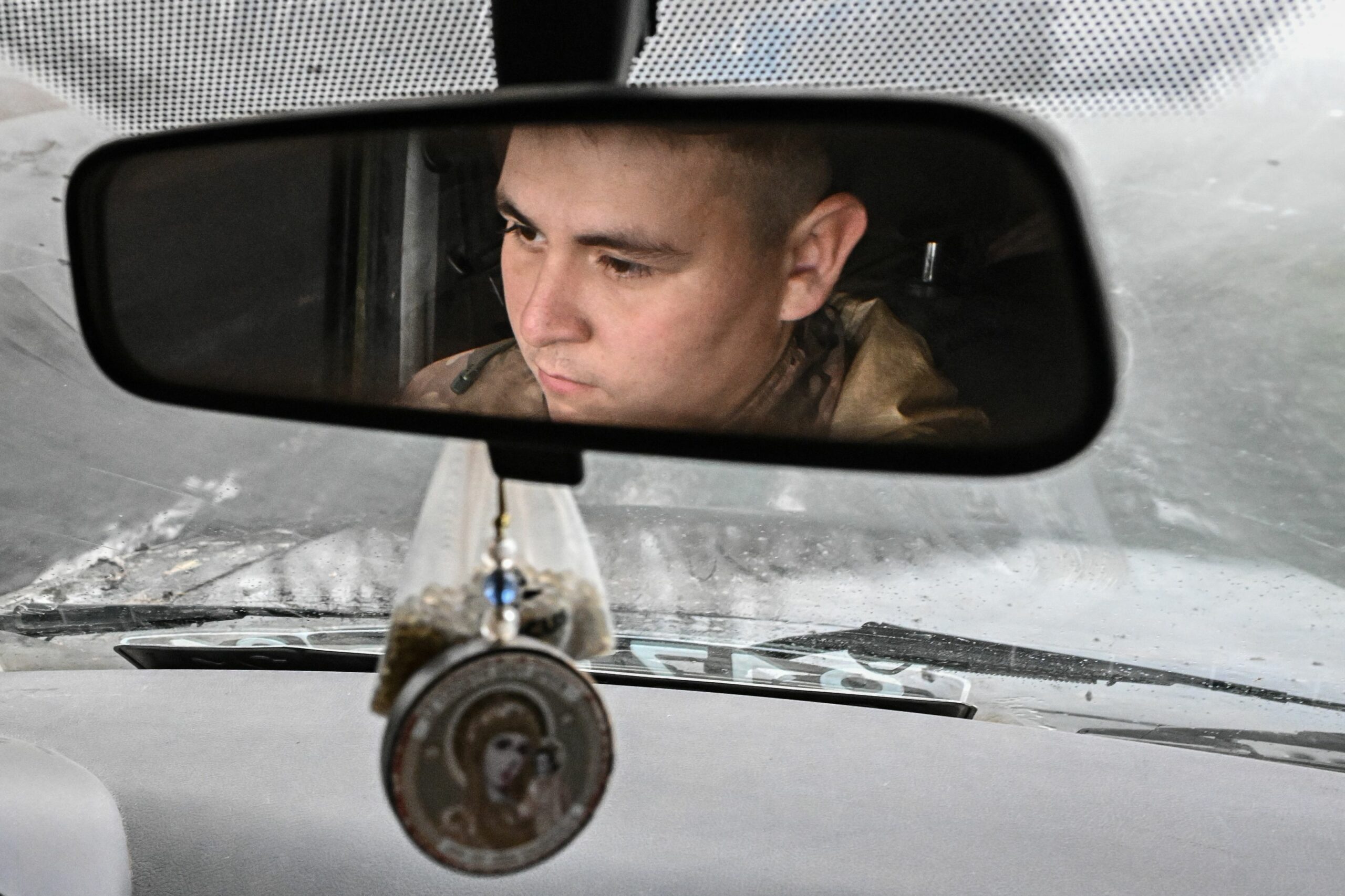 Adolescenți ucraineni, recrutați de Rusia pe Telegram