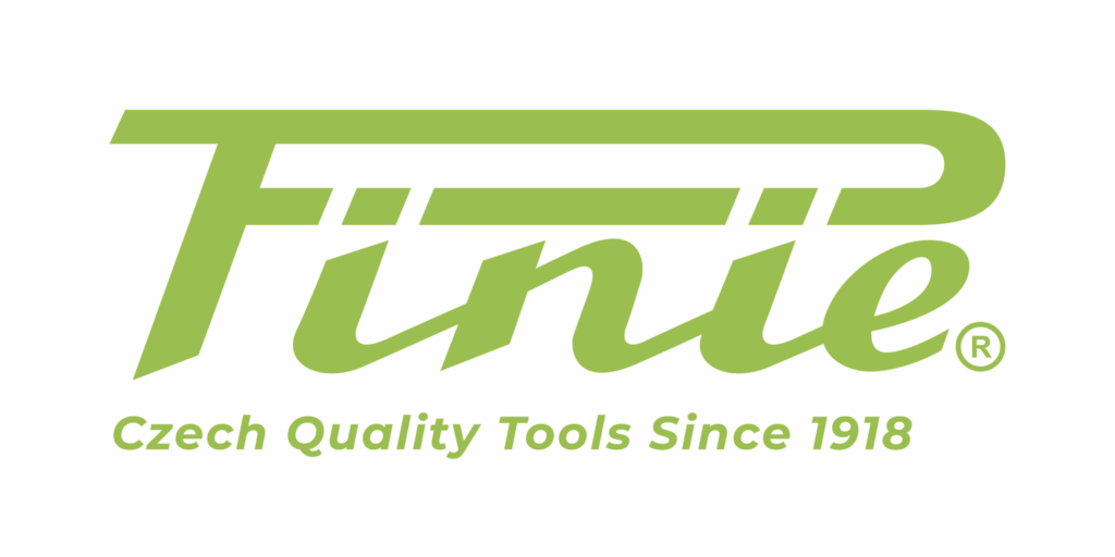 Unior Tepid & Pinie – lider mondial în rindele și sculele din lemn