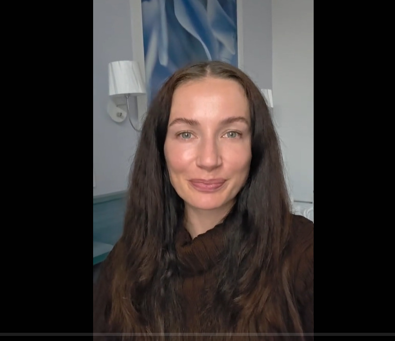 Paula Hriscu, șah-mat la Realitatea TV / Artista interzice postului TV să-i mai folosească o piesă, după ce aceasta a fost asociată cu mișcarea suveranistă / „Eu fac muzică, nu politică”