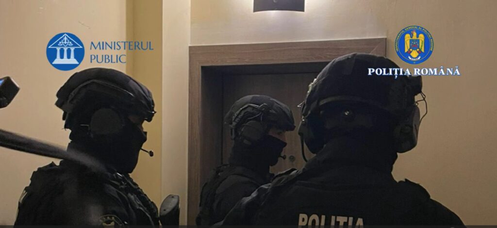 Percheziții într-un dosar penal vizând falimentarea unei companii de asigurări