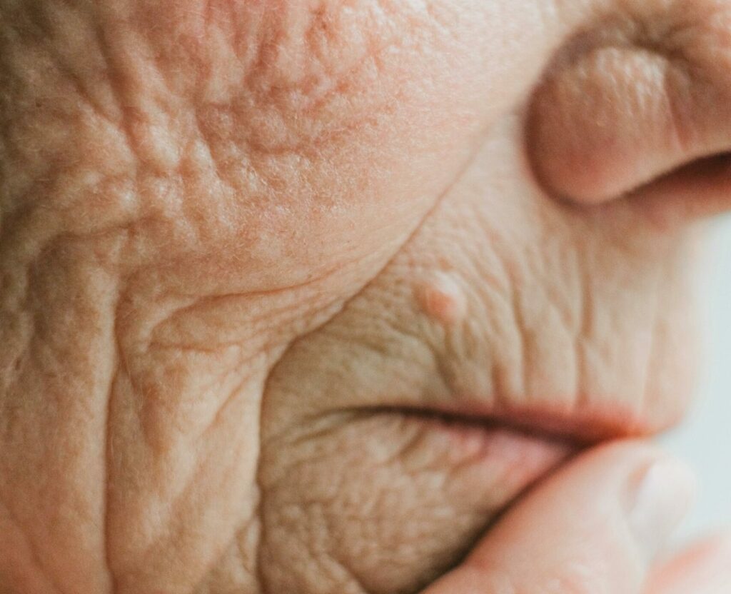 Oamenii de știință dezvăluie momentul în care corpul începe să îmbătrânească mai repede