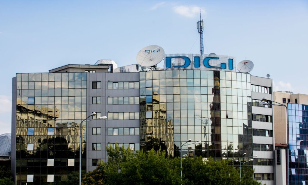 Presa spaniolă: Digi ar putea fi cumpărat de Telefónica pentru o sumă de 3,8 miliarde de euro