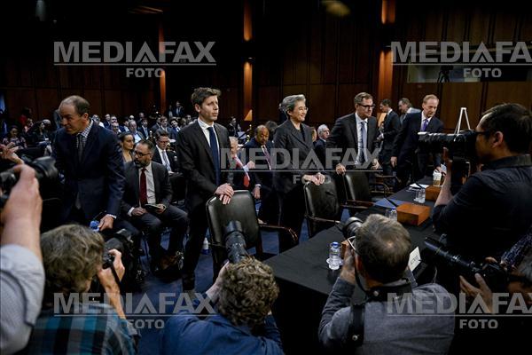 Senatul american pune capăt blocajului guvernamental. Un grup de democrați a votat alături de republicani