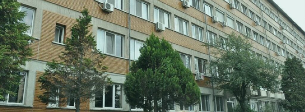 Incendiu la Spitalul Judeţean Reşiţa. Plan Roşu de intervenţie