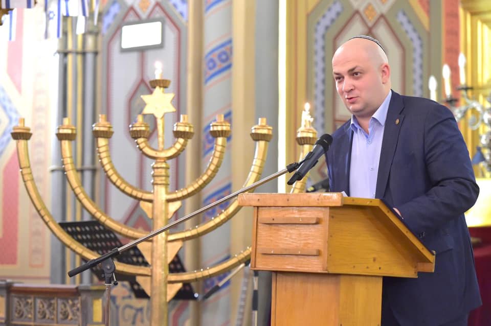 Guvernul condamnă atacurile antisemite împotriva lui Vexler