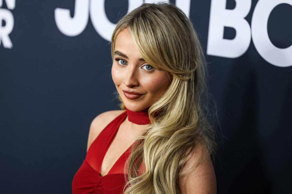 Sabrina Carpenter critică dur folosirea uneia dintre piesele sale de către Casa Albă: „E malefic și dezgustător”