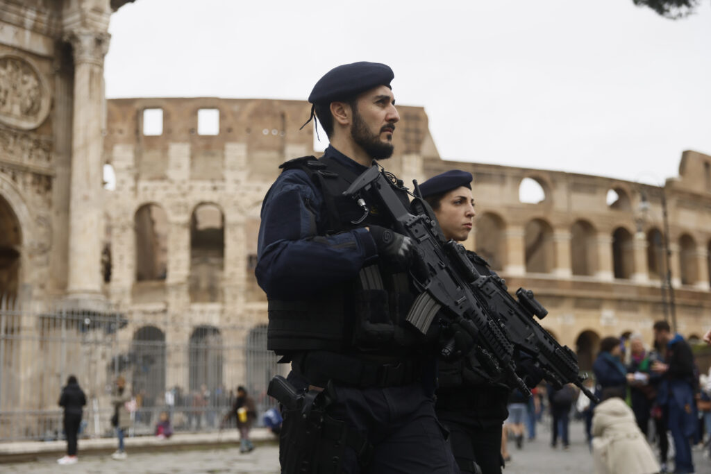 Italia: Sute de arestări și 1,4 tone de droguri confiscate