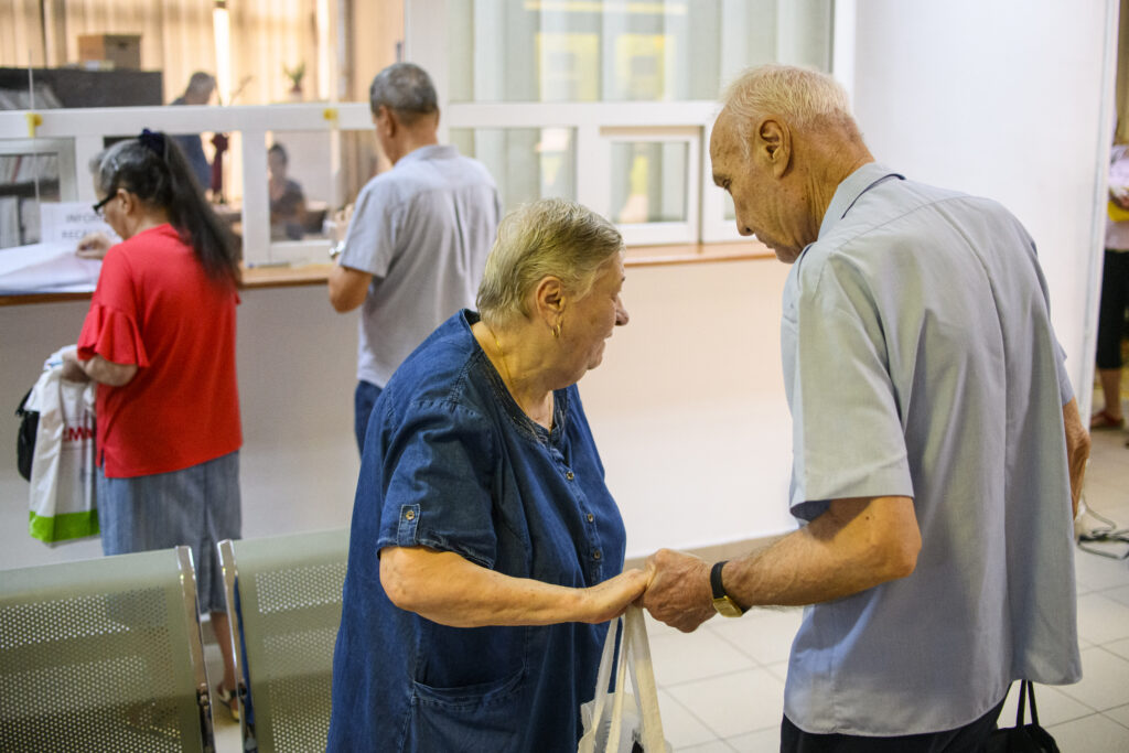 O țară UE vrea să pună capăt asistenței medicale gratuite pentru pensionarii din afara blocului comunitar