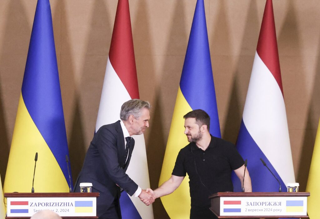 Olanda majorează sprijinul financiar pentru Ucraina: 700 de milioane de euro suplimentari aprobați de guvern