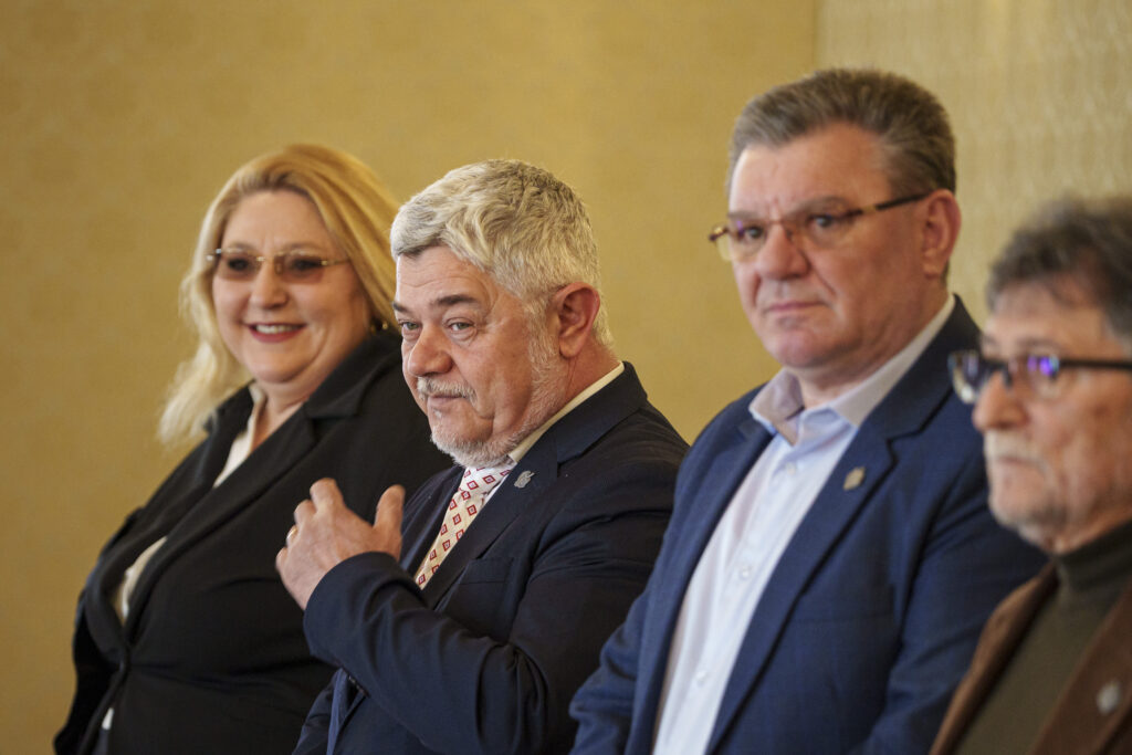 Moțiunea de cenzură împotriva Guvernului a fost depusă. Mesajul lui Ninel Peia pentru Sorin Grindeanu