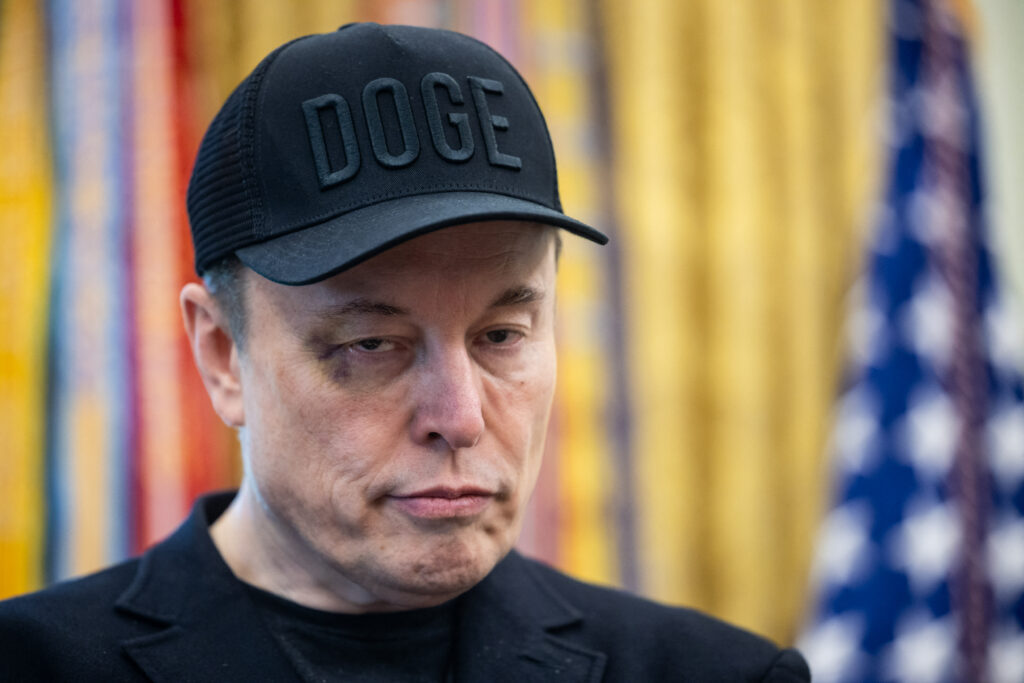 Elon Musk spune că UE ar trebui „desființată”, iar Dmitri Medvedev îl susține. Cum a reacționat ministrul polonez de Externe