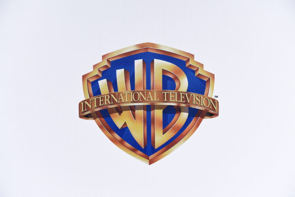 Warner Bros intenționează să respingă oferta de preluare de 108 miliarde de dolari a Paramount