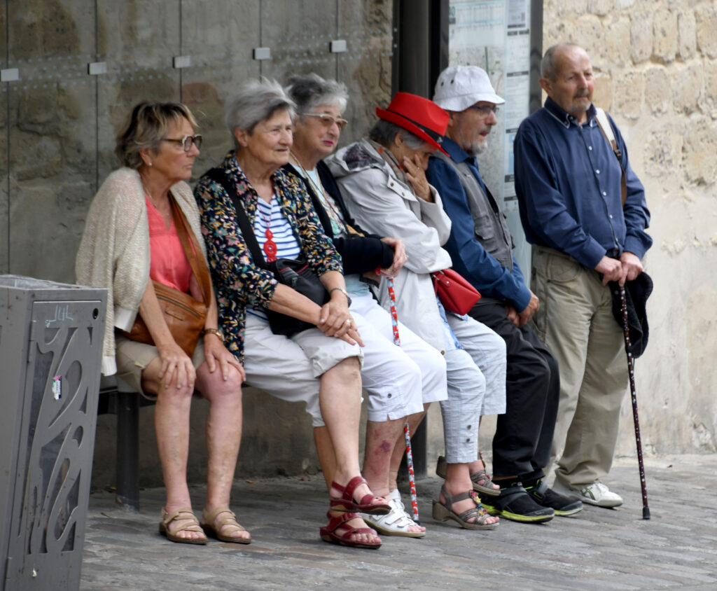 La ce vârstă nu te mai poți recupera după o boală. Studiul care arată punctul de cotitură