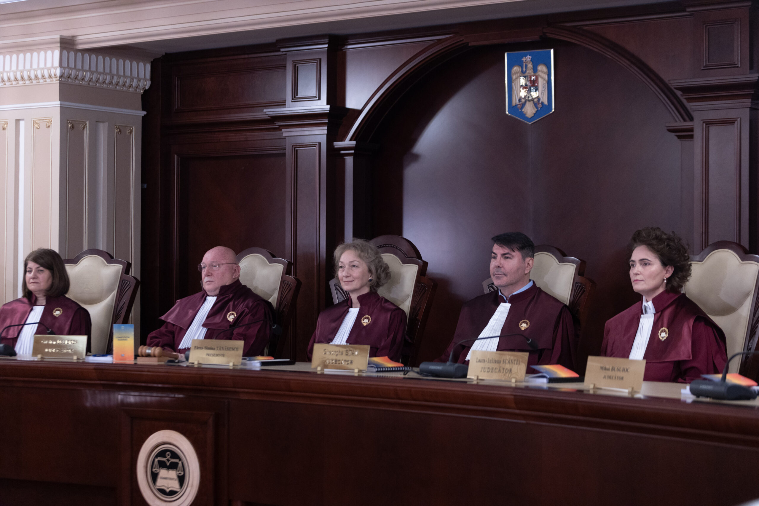 CCR respinge contestația AUR, taxe locale cresc