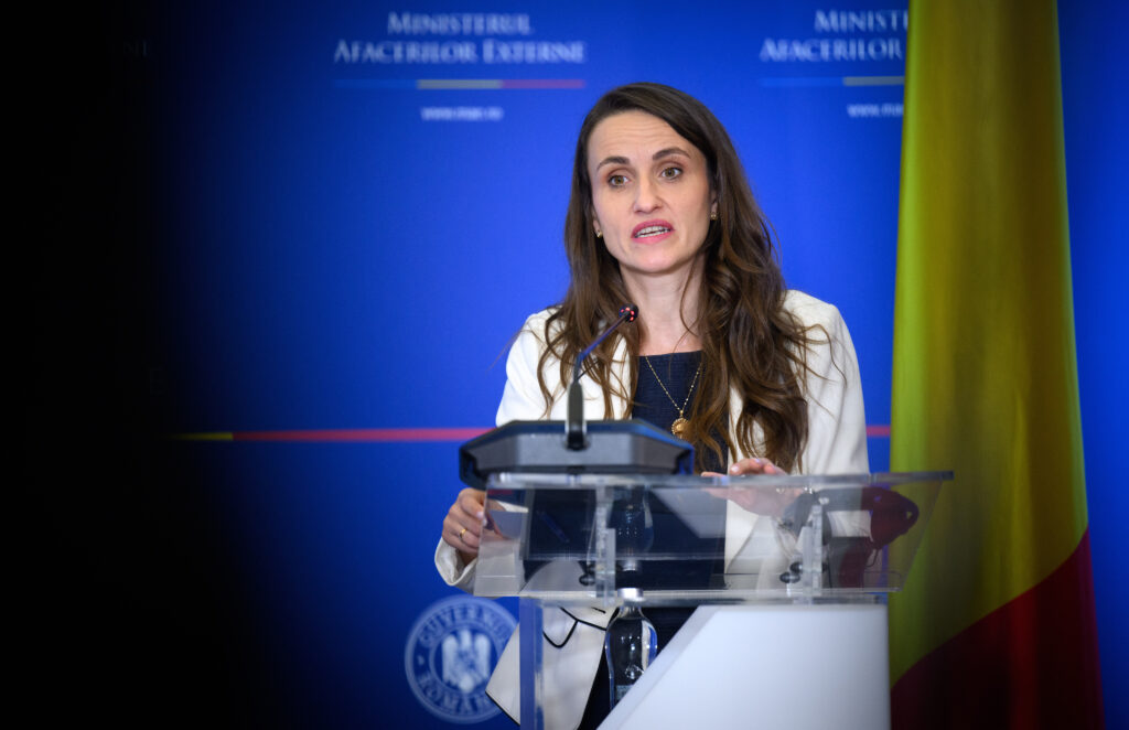 Oana Țoiu: Românii prinși în telecabina din Italia sunt acum bine