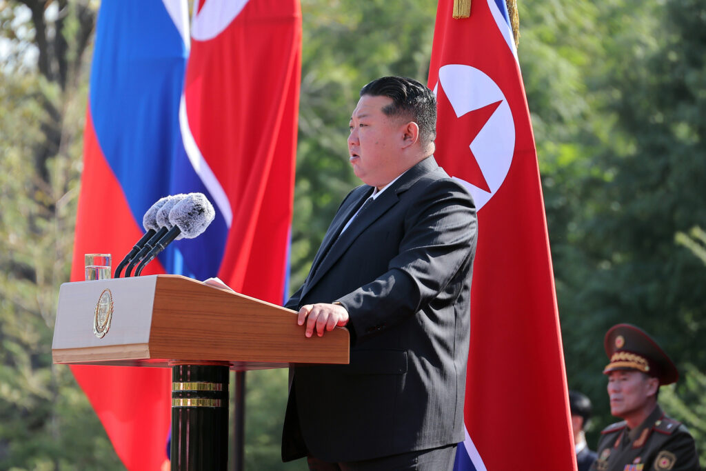 Kim Jong Un critică acordul SUA-Coreea de Sud privind submarinele nucleare