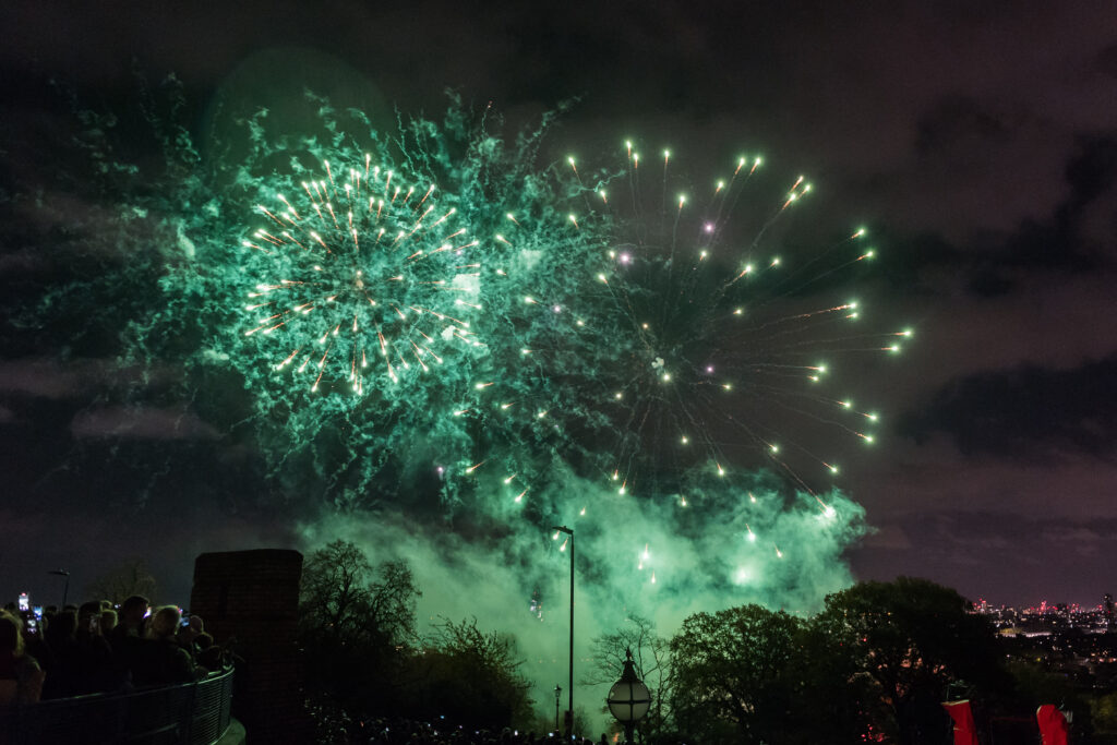 Decizie inedită a unui oraș din județul Brașov. Banii alocați focului de artificii, utilizați altfel: „Folosim banii pentru ceva care aduce bucurie directă”