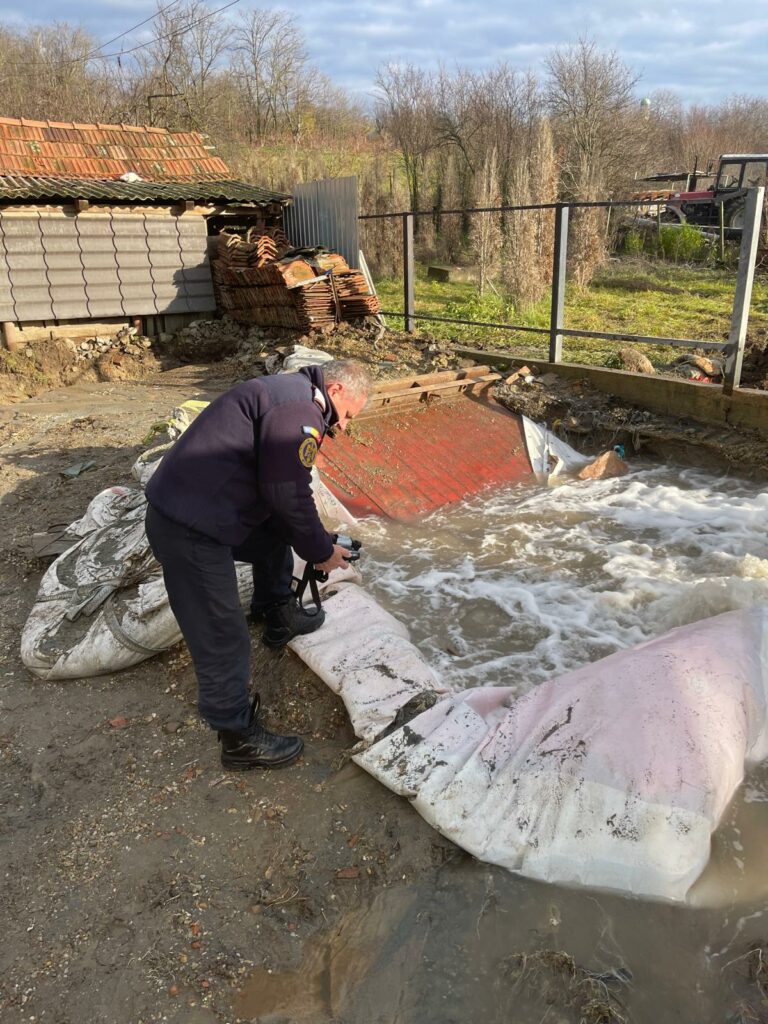 Comitet de Urgență în Bihor după ce accidental, în timpul unor săpături, s-a ajuns la o acumulare de gaz