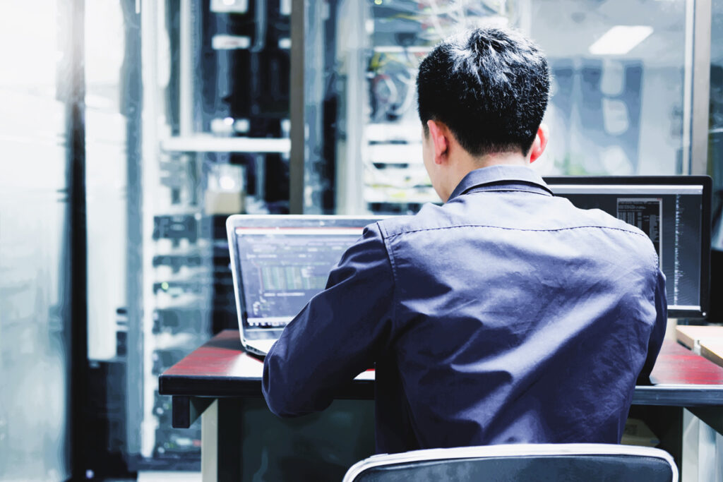 Soluții remote de management pentru infrastructuri critice în fabricile moderne cu soluții ATEN